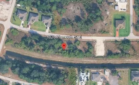 1028 Plymouth St E, Lehigh Acres, FL 33974