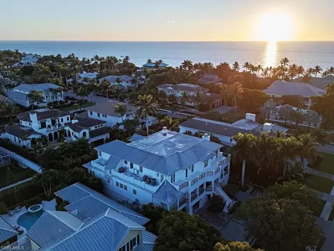 View/Area - 140 3rd Ave S, Naples, FL 34102 photo 1 of 3