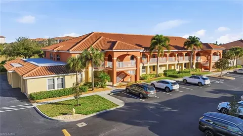 15979 Mandolin Bay Dr #202, Fort Myers, FL 33908