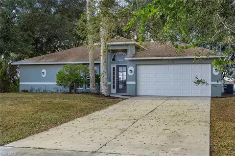 544 Pachman Cir, Lehigh Acres, FL 33974