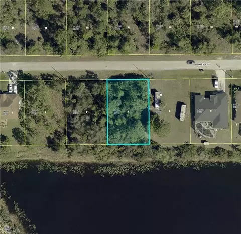 854 Bumby St E, Lehigh Acres, FL 33974