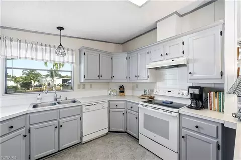 Kitchen - 1753 Beverly Dr, Naples, FL 34114 photo 2 of 2