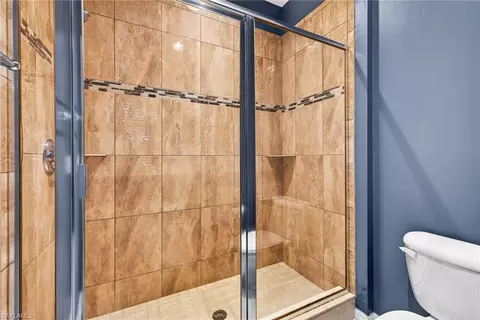 Bath - 3258 Tamara Dr #2, Naples, FL 34109 photo 3 of 3