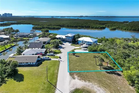 24519 Sailfish St, Bonita Springs, FL 34134