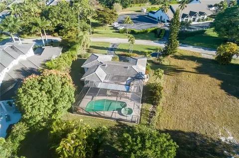 View/Area - 700 Bow Line Dr, Naples, FL 34103 photo 6 of 12