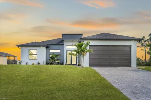 2318 NW 30th Ter, Cape Coral, FL 33993