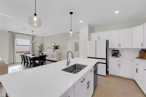 Kitchen - 18664 Ives Dr, Estero, FL 33928 photo 5 of 5