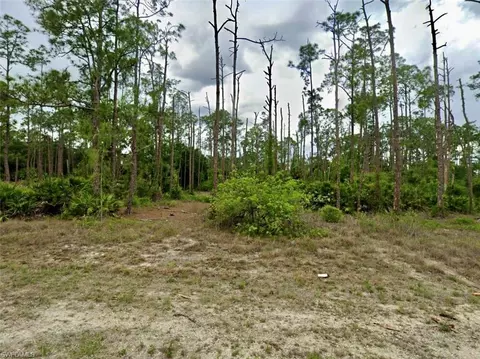 1515 Maple Ave N, Lehigh Acres, FL 33972