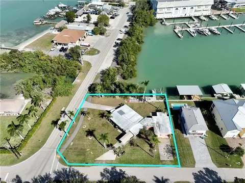 View/Area - 101 Pago Pago Dr E, Naples, FL 34113 photo 7 of 11