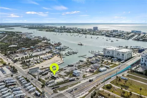 19281 Apt 41 San Carlos Blvd, Fort Myers Beach, FL 33931