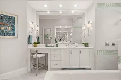 Bath - 784 Anderson Dr, Naples, FL 34103 photo 4 of 8
