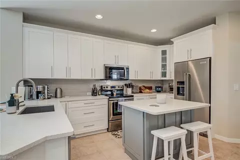 Kitchen - 1897 Par Dr, Naples, FL 34120 photo 2 of 4