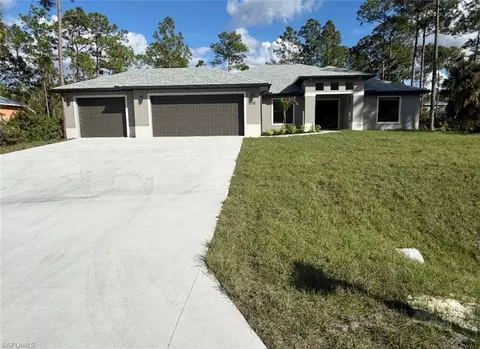 1212 Willard Ave, Lehigh Acres, FL 33972