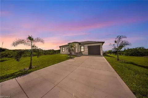 Exterior - 4204 E 3rd St, Lehigh Acres, FL 33936 photo 3 of 3
