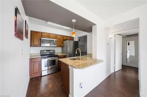 2925 Winkler Ave #920, Fort Myers, FL 33916