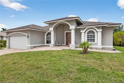 108 Greenview St, Marco Island, FL 34145