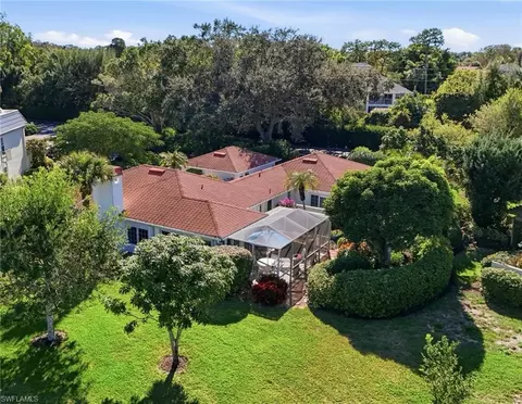 Exterior - 300 Bald Eagle Dr #1, Naples, FL 34105 photo 13 of 14