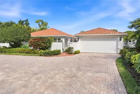 Exterior - 300 Bald Eagle Dr #1, Naples, FL 34105 photo 10 of 14