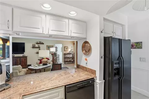 Kitchen - 300 Bald Eagle Dr #1, Naples, FL 34105 photo 3 of 4