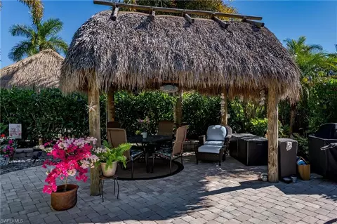13466 Ladyfish Ln, Naples, FL 34114