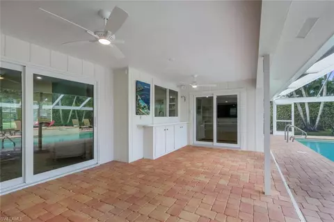 Exterior - 695 Regatta Rd S, Naples, FL 34103 photo 5 of 12