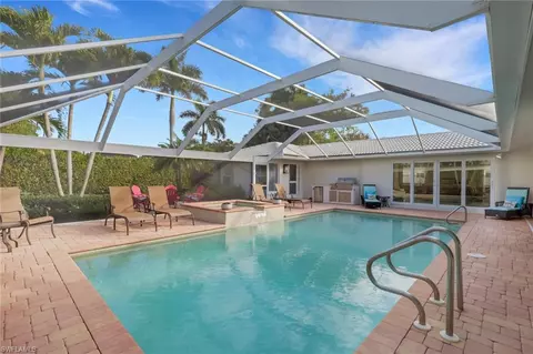 Exterior - 695 Regatta Rd S, Naples, FL 34103 photo 10 of 12