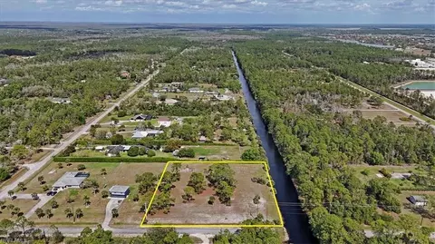 000 25th Ave NE, Naples, FL 34120