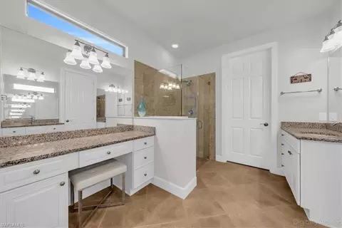 Bath - 16367 Halberry Ln, Naples, FL 34110 photo 2 of 4