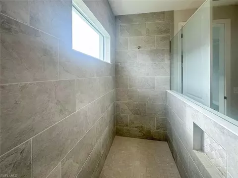 Bath - 4605 Centaurus Cir, Naples, FL 34120 photo 1 of 6