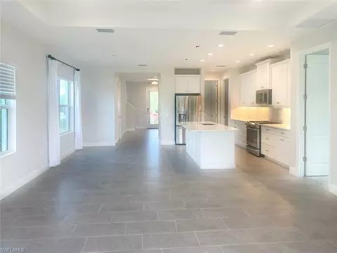 Living - 4605 Centaurus Cir, Naples, FL 34120 photo 1 of 2