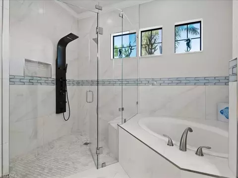 Bath - 9636 Firenze Dr, Naples, FL 34113 photo 2 of 4