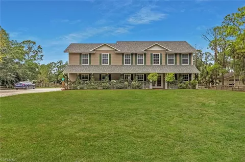 4700 Skates Cir, Fort Myers, FL 33905