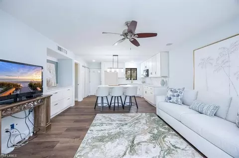 746 Eagle Creek Dr #203, Naples, FL 34113