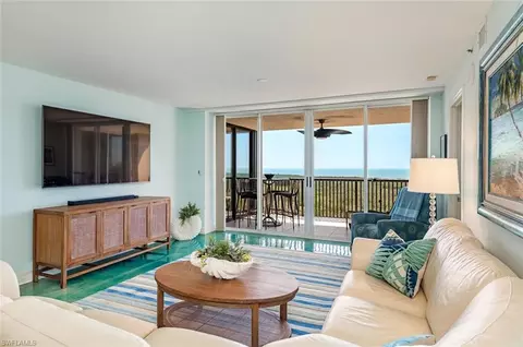 6825 Grenadier Blvd #1104, Naples, FL 34108