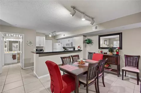Dining - 1835 Florida Club Cir #3103, Naples, FL 34112 photo 2 of 3