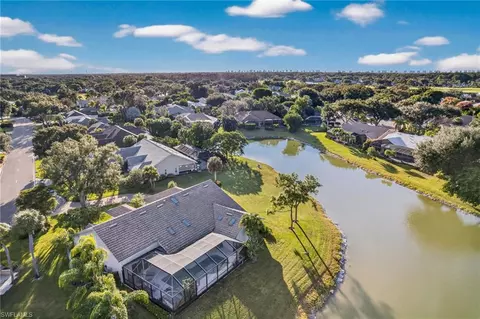 View/Area - 5825 Cloudstone Ct, Naples, FL 34119 photo 6 of 8