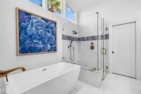 Bath - 5825 Cloudstone Ct, Naples, FL 34119 photo 2 of 4
