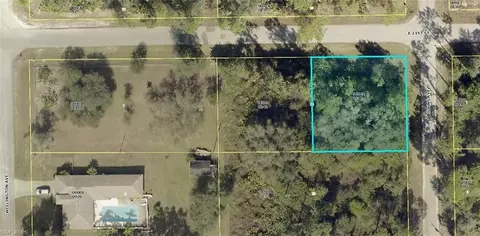 3506 E 21st St, Alva, FL 33920
