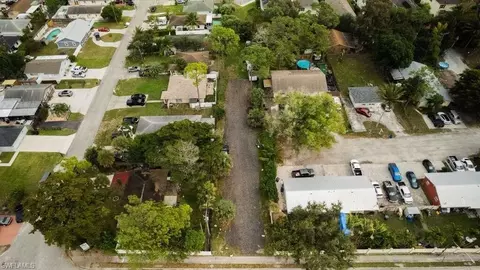 3630 S Haverhill Rd, Greenacres, FL 33463