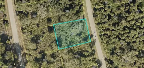 130 Corry Ave S, Lehigh Acres, FL 33974