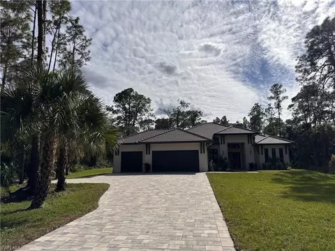 382 39th Ave NE, Naples, FL 34120