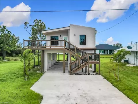 3710 10th St SW, Lehigh Acres, FL 33976