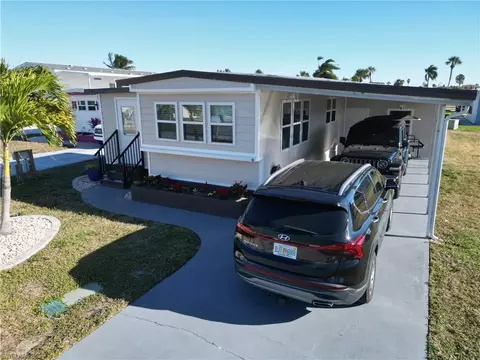 11381 Bayside Blvd, Fort Myers Beach, FL 33931