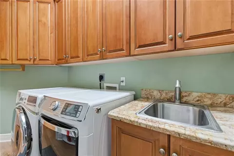 5867 Marble Ct, Naples, FL 34110 photo 21