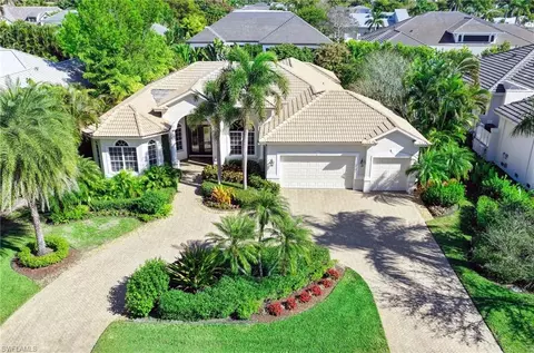 3002 Crayton Rd, Naples, FL 34103