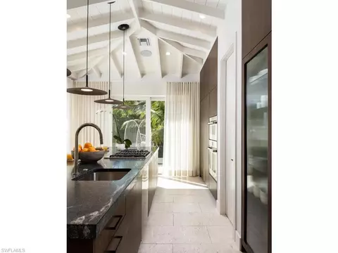 Kitchen - 14 Sabre Ln, Naples, FL 34102 photo 1 of 2