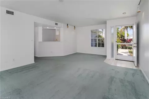 171 Bristol Ln #B101, Naples, FL 34112