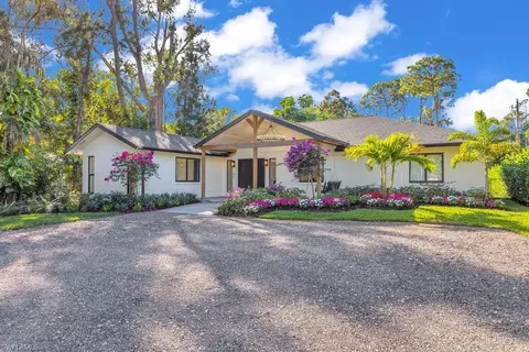 3155 64th St SW, Naples, FL 34105