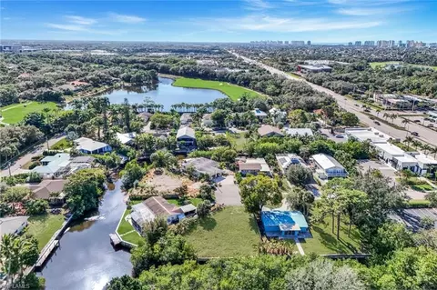 59 River Ct, Naples, FL 34110 photo 3