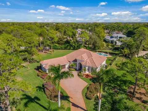 506 Ridge Dr, Naples, FL 34108